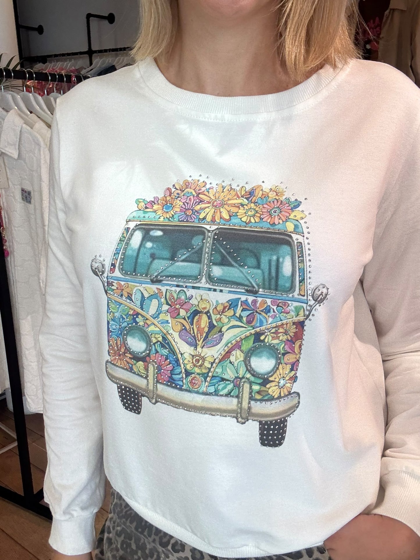 Fijne sweater "HIPPY BUS"