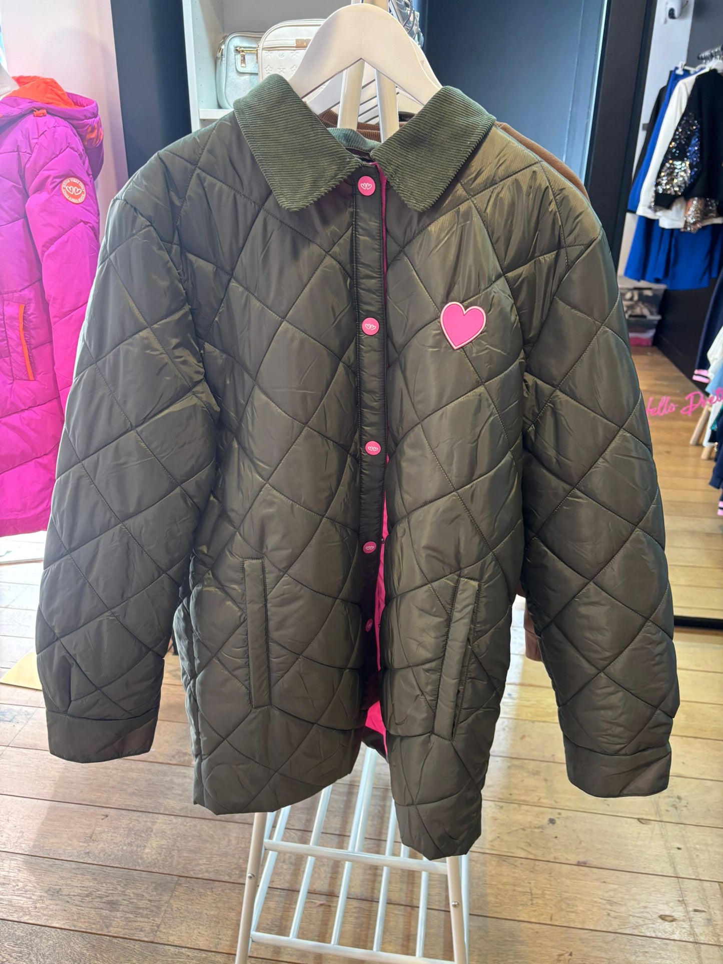 Kaki jas "Pink heart"