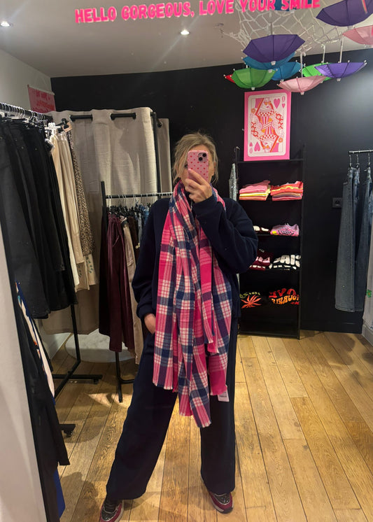 Zachte Sjaal "Roze geruit"