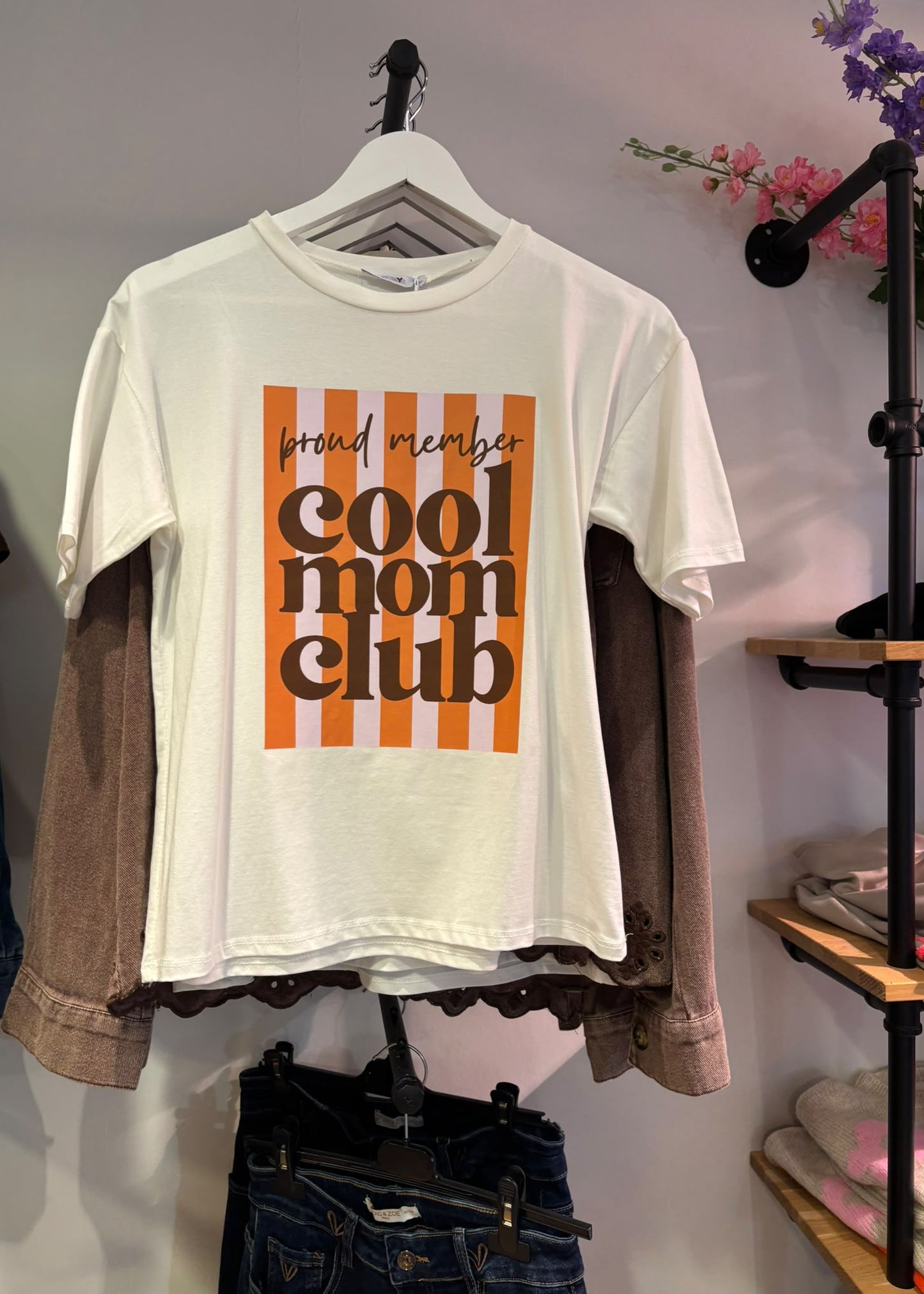 T-shirt "COOL MOM CLUB"