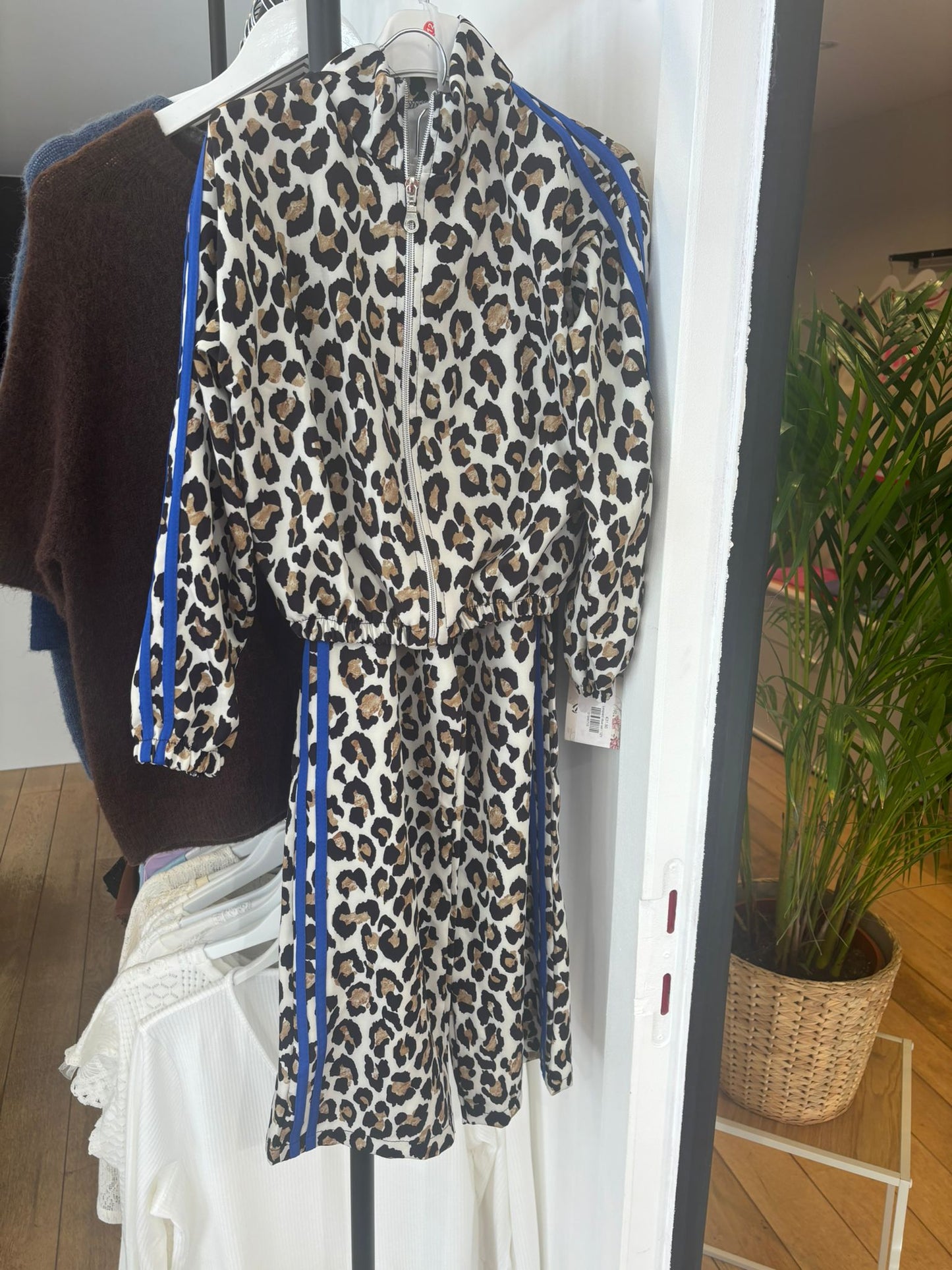 Leopard blue set