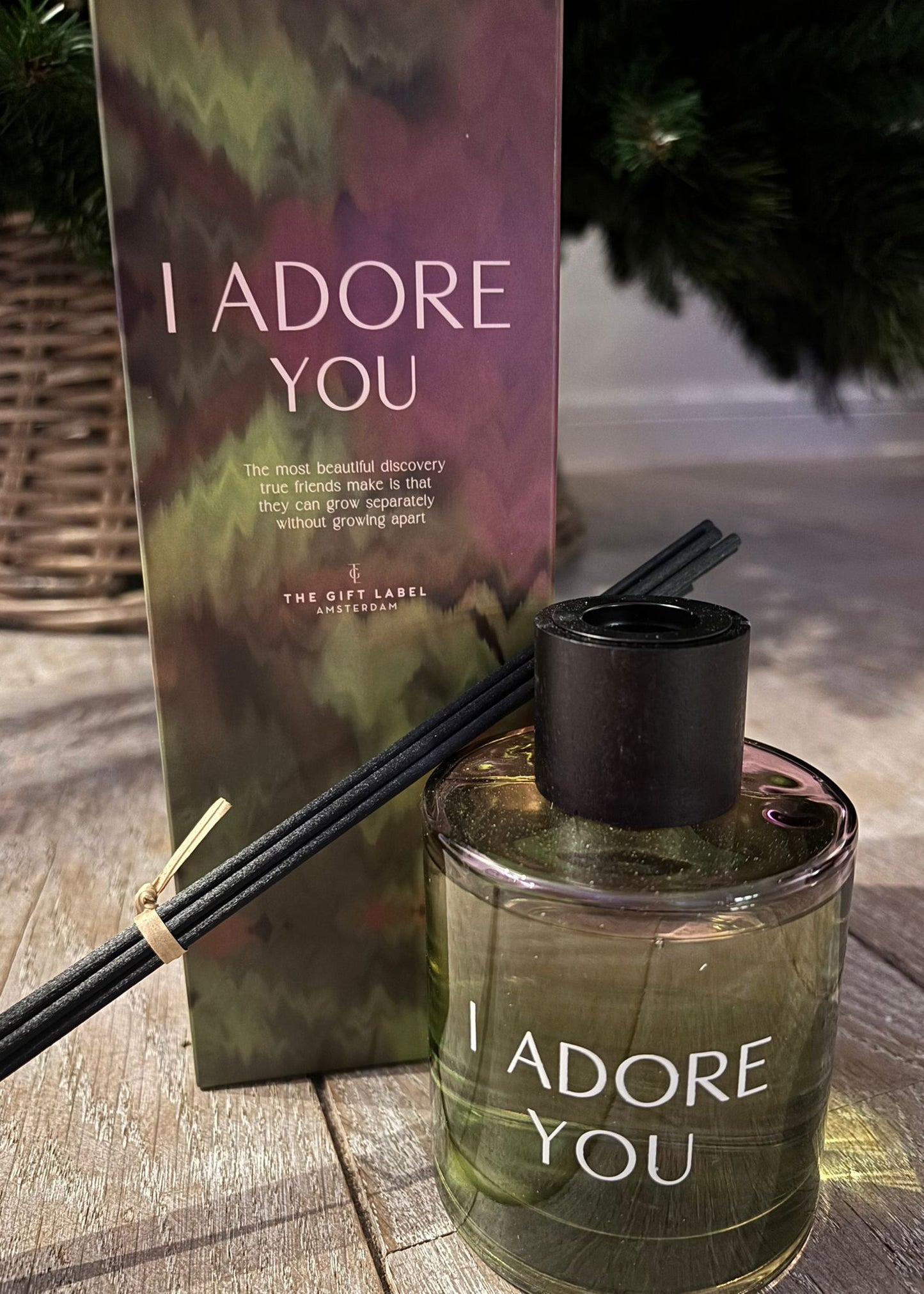 Diffuser met geurstokjes