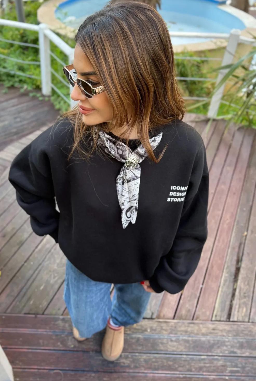 Oversized sweater (molleton) met sjaaltje