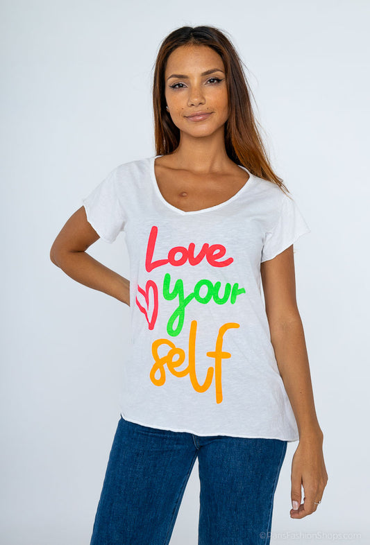 T-shirt "Love Yourself"